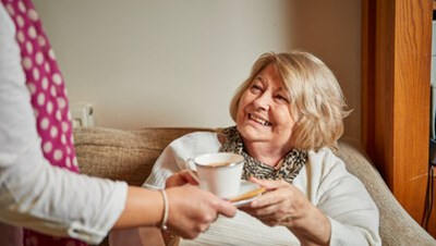 caring for an elderly patient, dementia